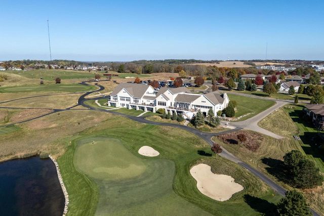 8701 Nelson Crossing, Verona, WI 53593