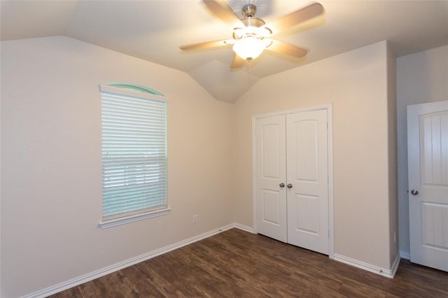4517 Chestnut Meadows BND, Georgetown, TX 78626