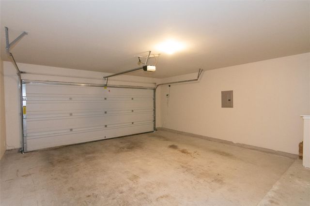 4517 Chestnut Meadows BND, Georgetown, TX 78626