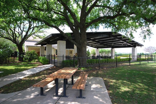 4517 Chestnut Meadows BND, Georgetown, TX 78626