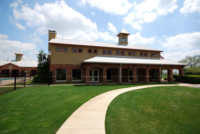 4517 Chestnut Meadows BND, Georgetown, TX 78626
