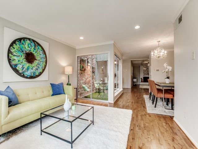 10628 Sandpiper Lane, Dallas, TX 75230