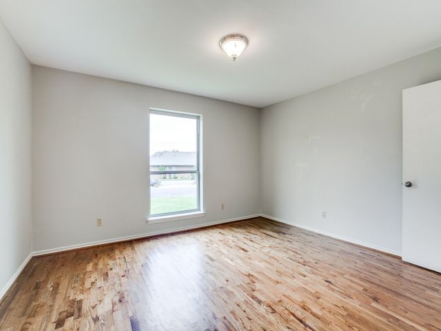 10628 Sandpiper Lane, Dallas, TX 75230