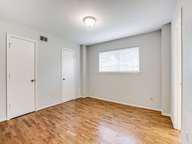 10628 Sandpiper Lane, Dallas, TX 75230