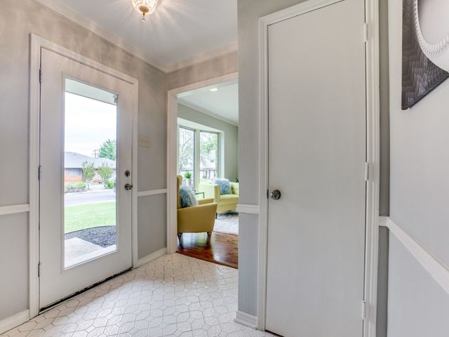 10628 Sandpiper Lane, Dallas, TX 75230