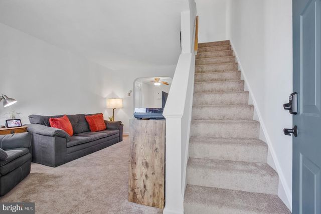 3574 BENZINGER, Baltimore, MD 21229