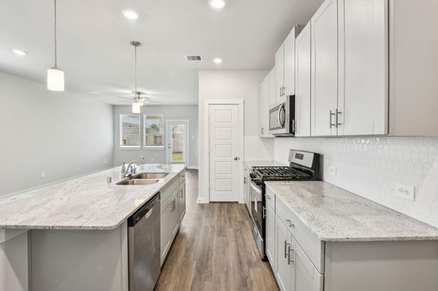 1655 Shae Oak Lane, Conroe, TX 77304