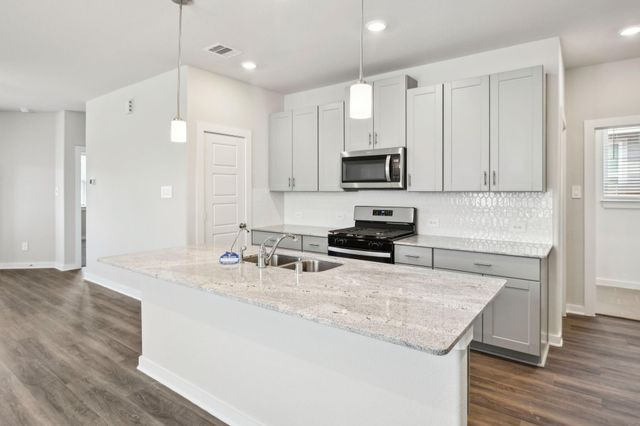1655 Shae Oak Lane, Conroe, TX 77304