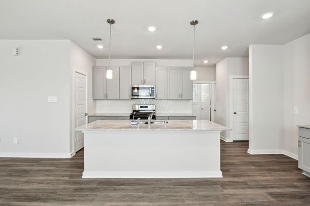 1655 Shae Oak Lane, Conroe, TX 77304