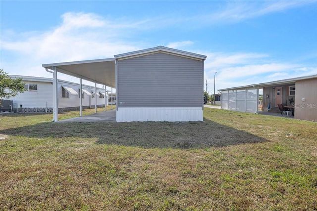 3162 MERCURY LANE, North Fort Myers, FL 33903