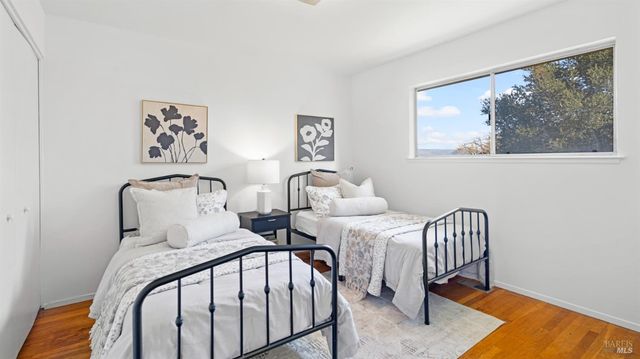 716 Elm Dr, Petaluma, CA 94952