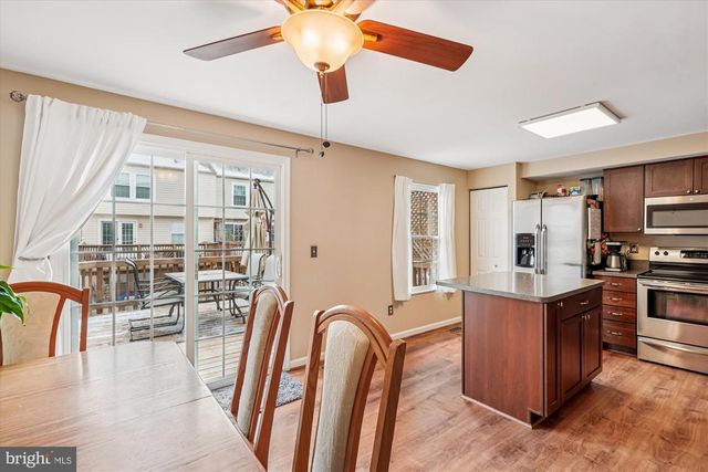 14701 WINTERFIELD CT, Centreville, VA 20120