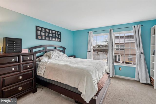 14701 WINTERFIELD CT, Centreville, VA 20120