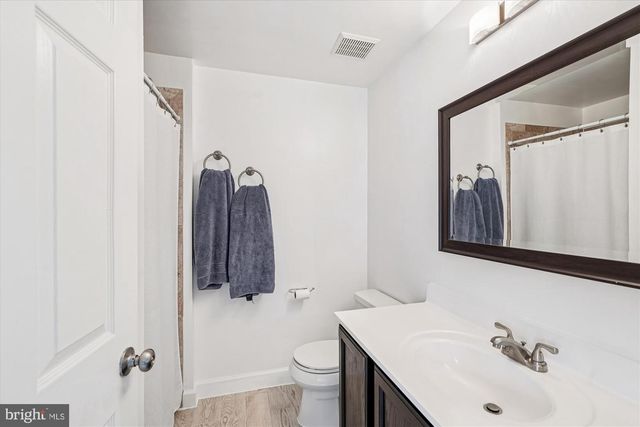 14701 WINTERFIELD CT, Centreville, VA 20120