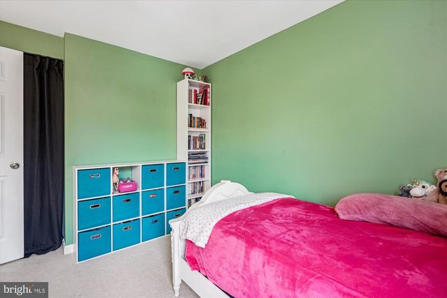 14701 WINTERFIELD CT, Centreville, VA 20120