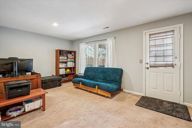 14701 WINTERFIELD CT, Centreville, VA 20120