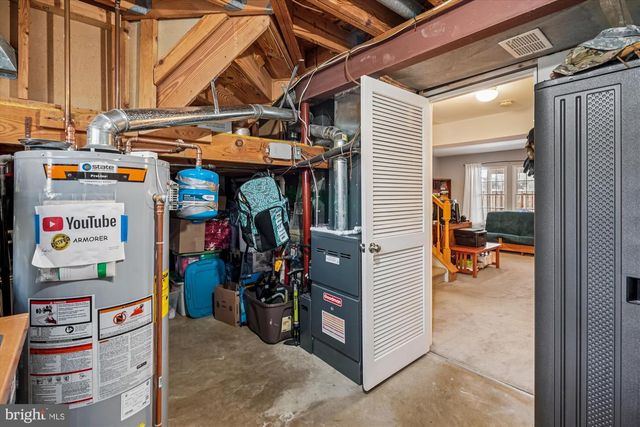 14701 WINTERFIELD CT, Centreville, VA 20120