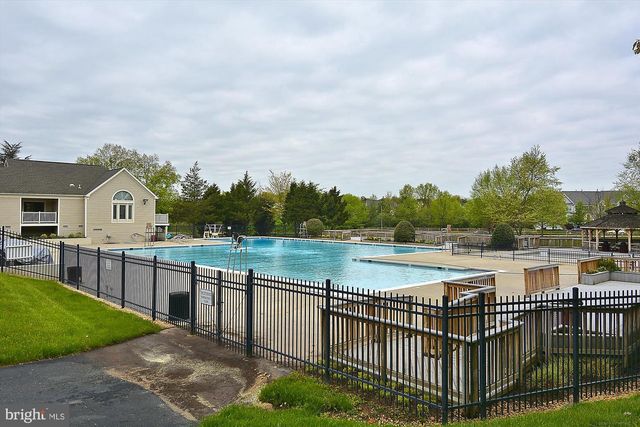 14701 WINTERFIELD CT, Centreville, VA 20120