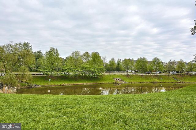 14701 WINTERFIELD CT, Centreville, VA 20120