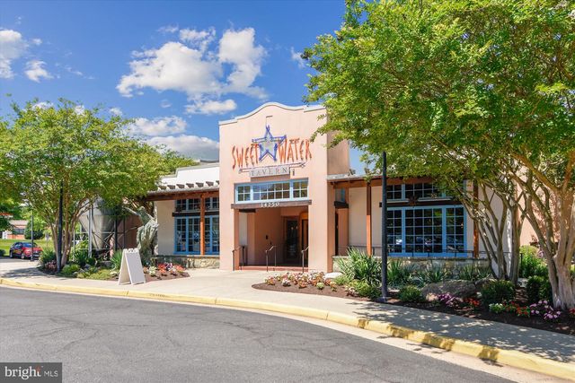 14701 WINTERFIELD CT, Centreville, VA 20120