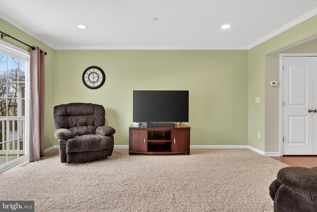 526 WHITECHAPEL RD, Lancaster, PA 17603