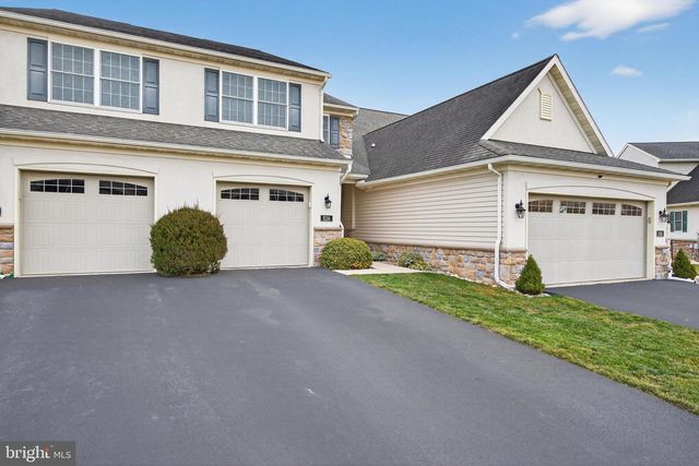 526 WHITECHAPEL RD, Lancaster, PA 17603