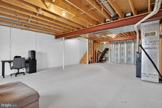 526 WHITECHAPEL RD, Lancaster, PA 17603