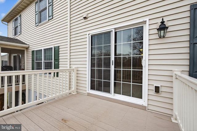 526 WHITECHAPEL RD, Lancaster, PA 17603