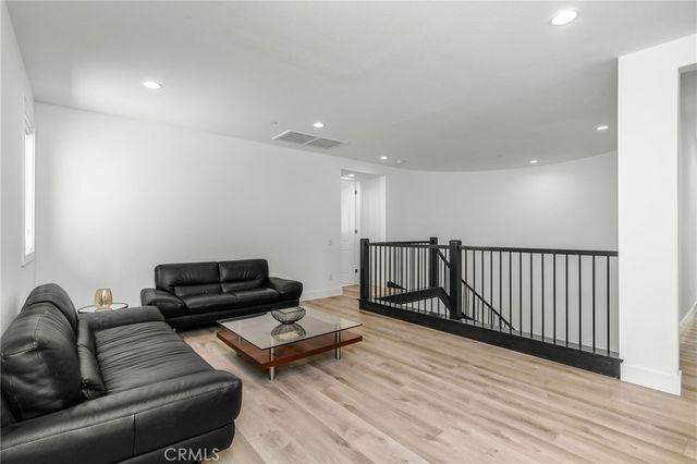 20620 W Deer Grass Court, Porter Ranch, CA 91326