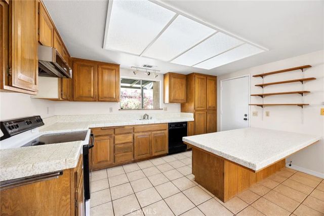 42341 Andrea, Hemet, CA 92544