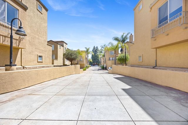 1690 Civic Center Drive 701, Santa Clara, CA 95050