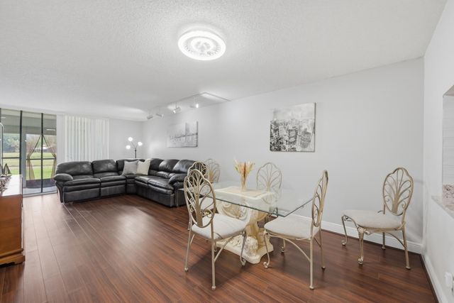 3231 Holiday Springs Boulevard 110, Margate, FL 33063