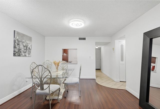 3231 Holiday Springs Boulevard 110, Margate, FL 33063