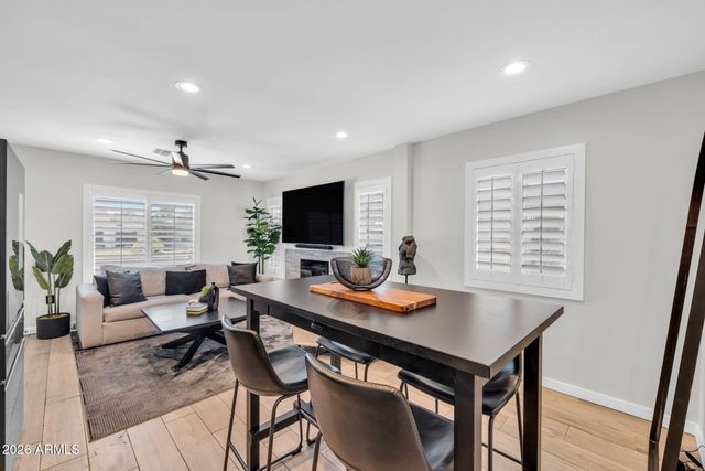 1926 W HOLLY Street, Phoenix, AZ 85009