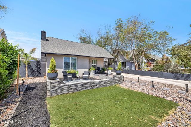 1926 W HOLLY Street, Phoenix, AZ 85009