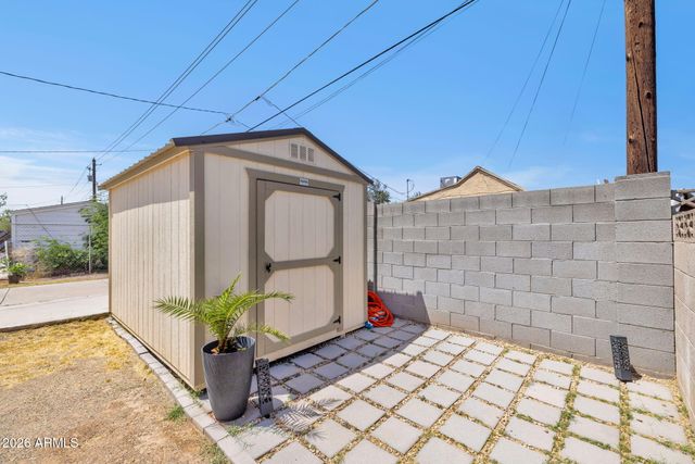1926 W HOLLY Street, Phoenix, AZ 85009