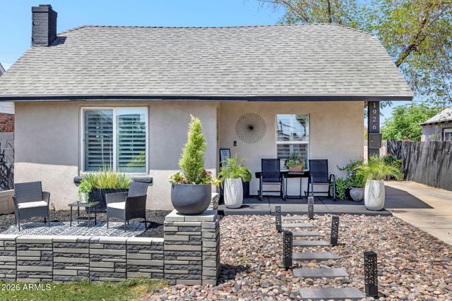 1926 W HOLLY Street, Phoenix, AZ 85009