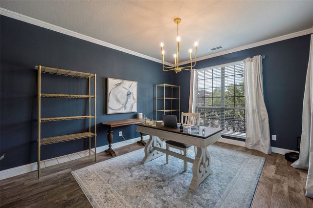 928 Bentley Drive, Roanoke, TX 76262