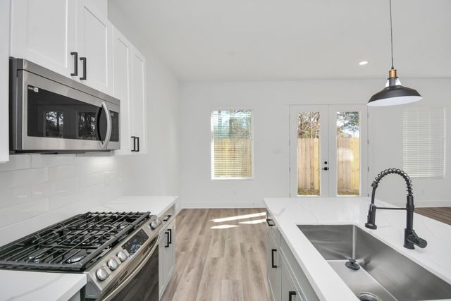 778 W Tidwell Road H, Houston, TX 77091