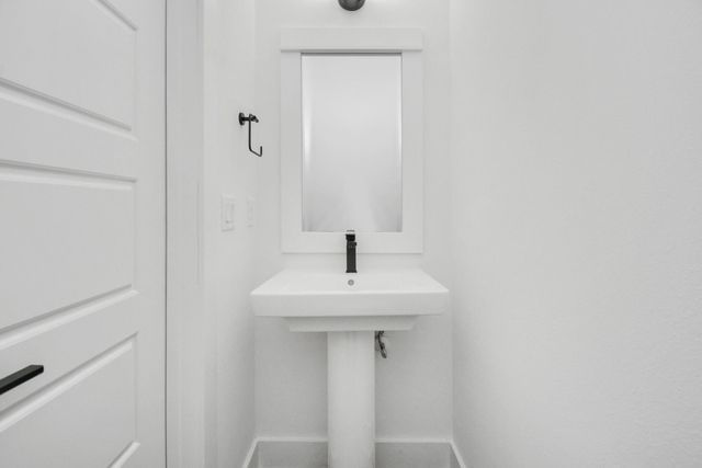 778 W Tidwell Road H, Houston, TX 77091