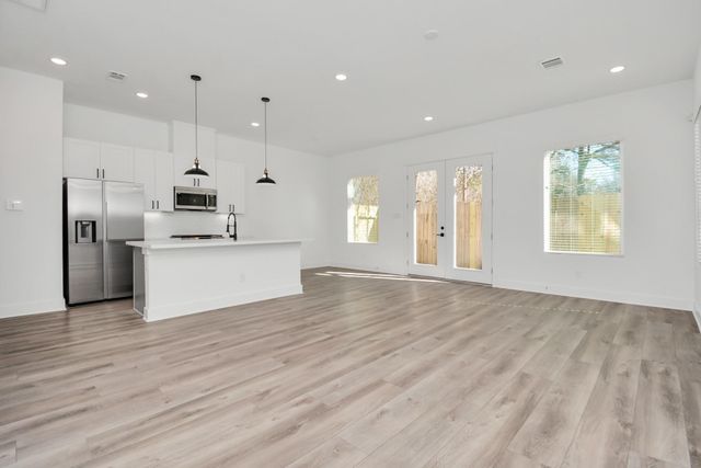 778 W Tidwell Road H, Houston, TX 77091