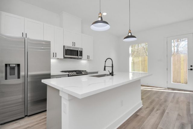 778 W Tidwell Road H, Houston, TX 77091