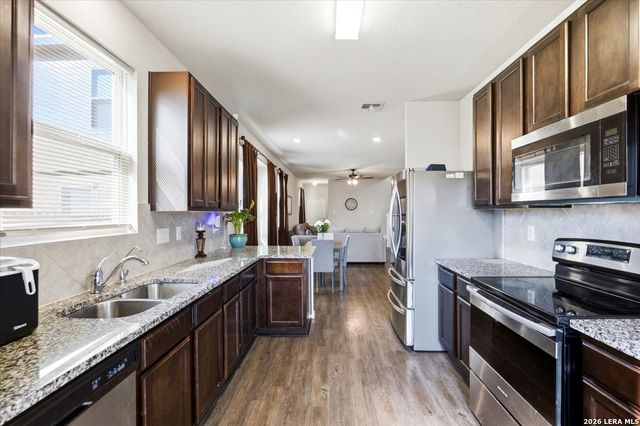 10442 Green Lake, San Antonio, TX 78223