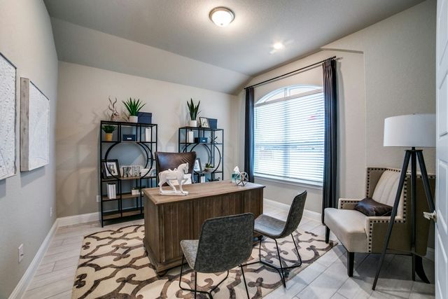 1411 Kendal Drive, Desoto, TX 75115