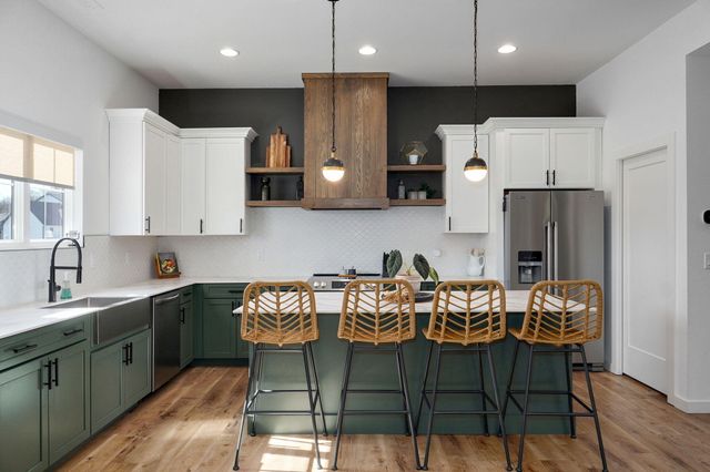 973 E Valley Trail Drive, Republic, MO 65738