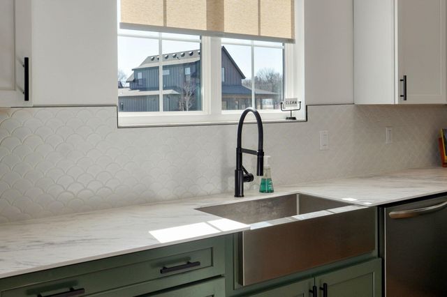 973 E Valley Trail Drive, Republic, MO 65738