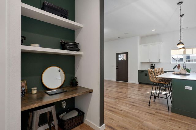 973 E Valley Trail Drive, Republic, MO 65738