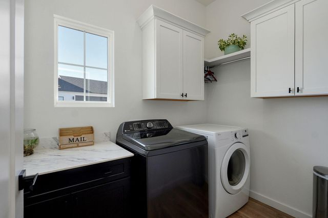 973 E Valley Trail Drive, Republic, MO 65738