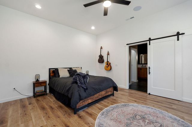 973 E Valley Trail Drive, Republic, MO 65738