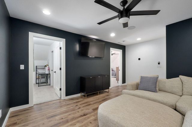 973 E Valley Trail Drive, Republic, MO 65738